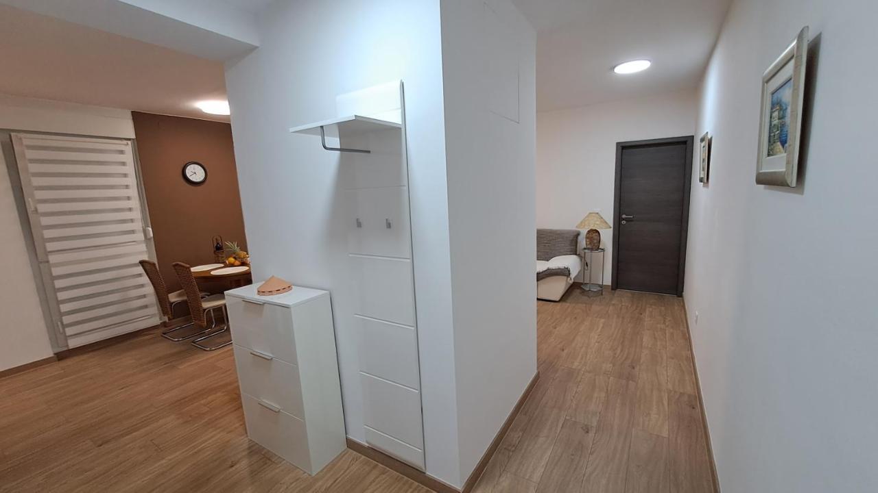 Greenline Pula Apartment ภายนอก รูปภาพ